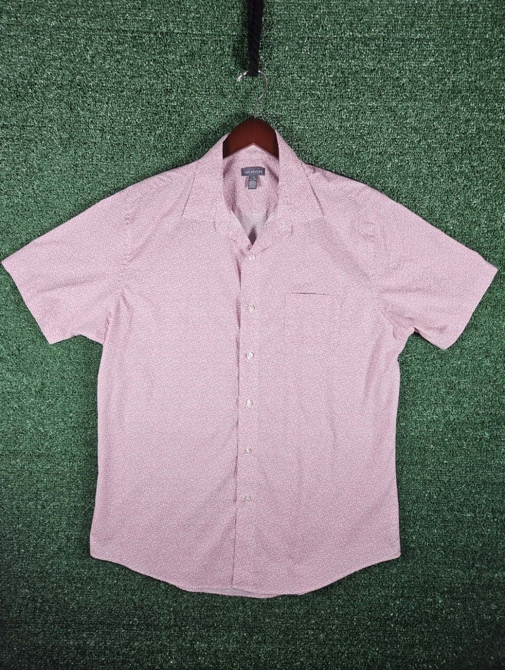 Van Heusen Short Sleeve Casual Button-Down Shirt / Mens Size Large - Picture 1 of 11